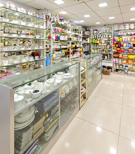 crockery collection at The Maharashtra Store